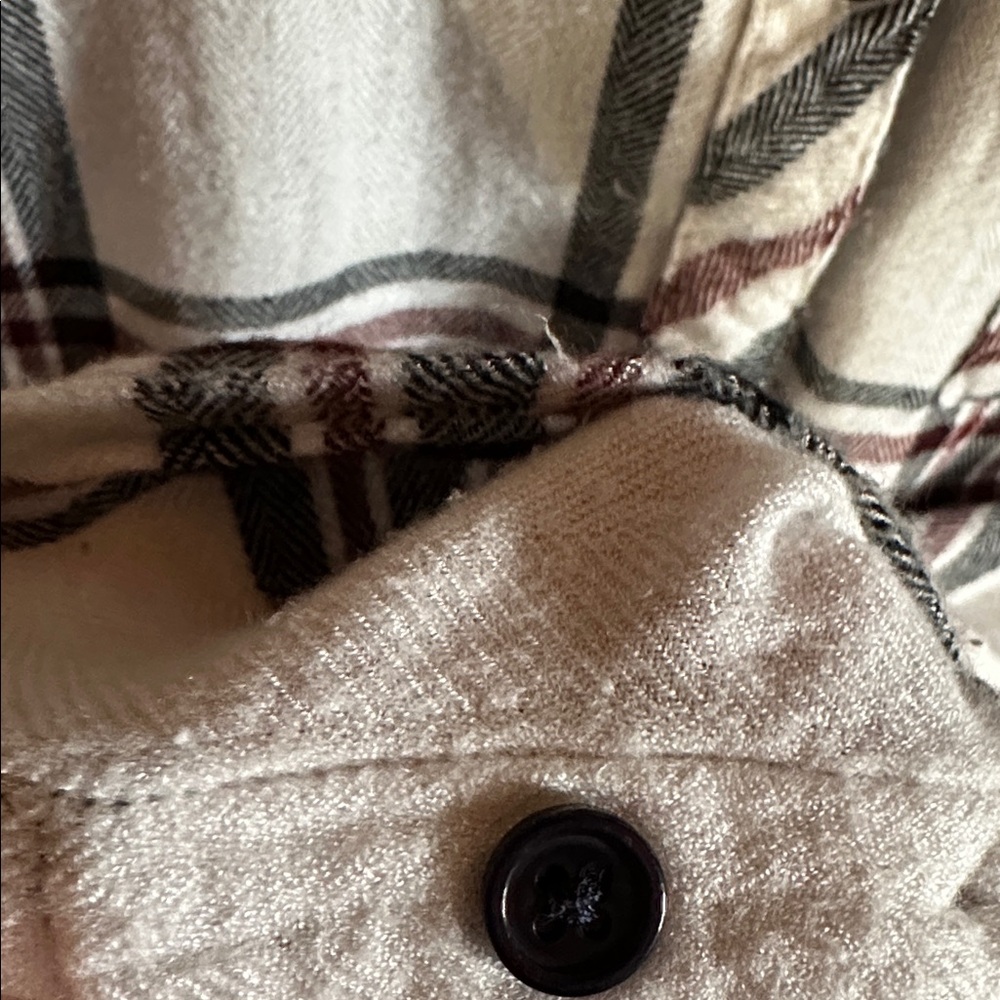 RAILS Hunter Plaid Button Front 90’s Grunge Distressed California Flannel Shirt - Picture 8 of 12